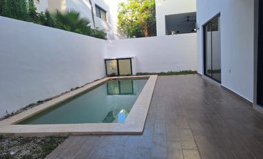 Casa en renta en Senderos de Mayakoba, con alberca privada Playa del Carmen, Q Roo