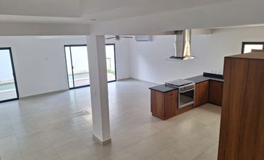 Casa en renta en Senderos de Mayakoba, con alberca privada Playa del Carmen, Q Roo