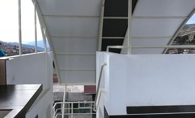 *OPORTUNIDAD DE VENTA DE EDIFICIO DE 4 PISOS EN POROY*