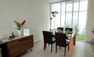 CASA EN VENTA A 1 CUADRA DE BLVD. POCITOS MUY CERCA AV DE LA CRUZ Y A UNOS MINUTOS DEL COLEGIO ENTORNO, YALTA Y TULIPANES RESIDENCIAL