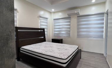 FOR SALE: TAGAYTAY HIGHLANDS 2-STOREY PREMIUM MODERN HOME.