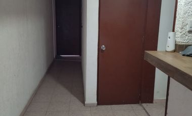 SE RENTA HABITACION AMUEBLADA PARA UNA PERSONA EN TLALPAN LA JOYA