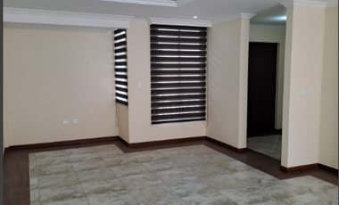 SE RENTA CASA DENTRO DE URBANIZACIÓN SECTOR CHILLO JIJON - CONOCOTO