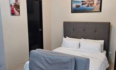 FOR SALE STUDIO UNIT IN 81 NEWPORT PASAY