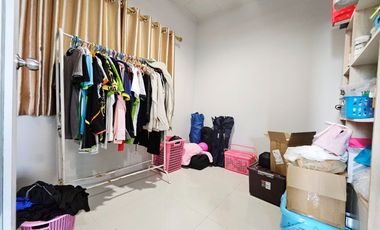 Beautiful Corner House for Sale – Move-In Ready! My Green Village, Bang Phra – Mueang Chachoengsao District This lovely 2-storey