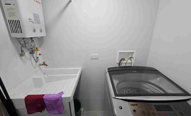 Alquilo  Por dias frente clinica ardila lule