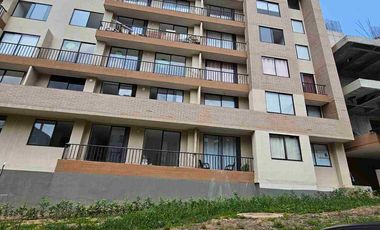 Alquilo  Por dias frente clinica ardila lule