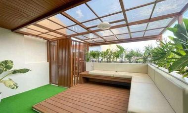 3BR House and Lot For Sale - Greenwoods Executive Village