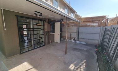 Casa 2 pisos en condominio de Puente Alto