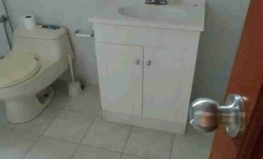 Se alquila casa en Ciudad Celeste de 5 habitaciones