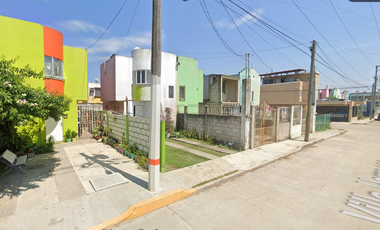 CASA DE RECUPERACIÓN BANCARIA, EN CALLE VILLA HERMOSA, COLONIA VILLAS DE SAN CLEMENTE, ÁLAMO TEMAPACHE,  VERACRUZ. ¡NO CREDITOS!