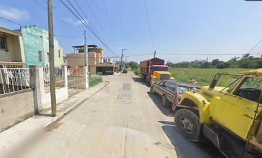 CASA DE RECUPERACIÓN BANCARIA, EN CALLE VILLA HERMOSA, COLONIA VILLAS DE SAN CLEMENTE, ÁLAMO TEMAPACHE,  VERACRUZ. ¡NO CREDITOS!