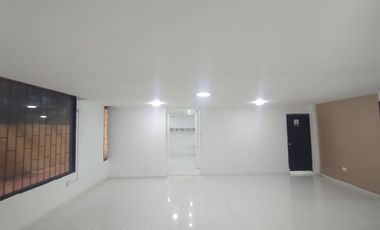 Local en arriendo en Altamira