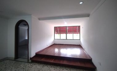 Casa comercial en arriendo en Riomar