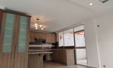 CASA EN VENTA, SECTOR ARMENIA 1, $150000