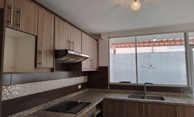 CASA EN VENTA, SECTOR ARMENIA 1, $150000