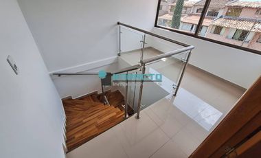 Se arrienda Casa Dúplex en el sector de la Estrella COD-525973