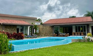 SE VENDE HERMOSA CASA CAMPESTRE VIA LA TEBAIDA