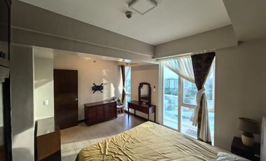 FR/FS 8 Newtown Boulevard 2BR Corner 91sqm 3-Balcony Maids Mactan