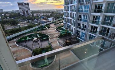 FR/FS 8 Newtown Boulevard 2BR Corner 91sqm 3-Balcony Maids Mactan