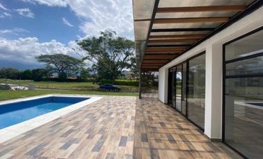 ARRIENDO CASA CAMPESTRE EN GINEBRA VALLE DEL CAUCA