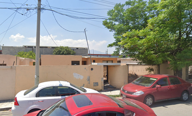 CASA EN VENTA CON CESION DE DERECHOS ADJUDICATARIOS EN FUNDADORES SALTILLO