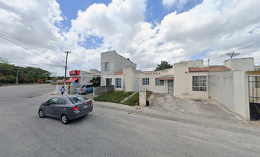 CASA EN PASEO EL ÉBANO, CANCÚN, QUINTANA ROO, MÉXICO ¡NO CRÉDITOS!