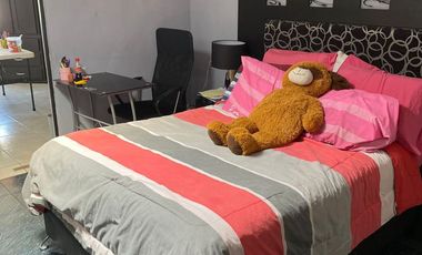 CASA EN RENTA BIEN UBICADA, BUENOS ESPACIOS