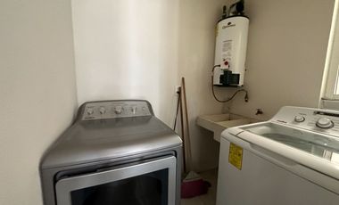 Departamento Renta Amueblado La Huerta 2 Recamaras 2 Baños Morelia Alberca Elevador