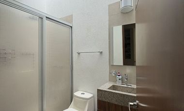 HERMOSA CASA EN VENTA EN LAS GRULLAS