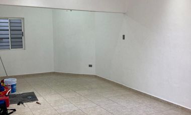 Edificio de Locales Comerciales con Uso de Suelo, Zona Cumbres, Monterrey