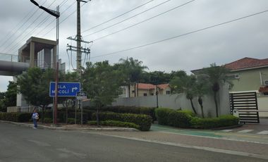 Terreno a la venta en Isla Mocoli etapa Peninsula. ✅