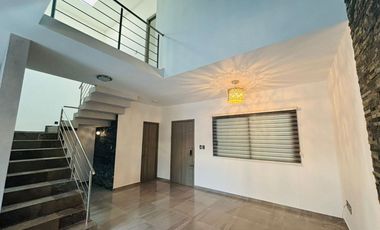 Casa en Renta en Veracruz con Alberca Fracc. Lomas de La Rioja