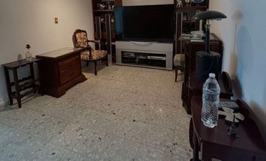 Casa en Venta en Contry frente a Parque