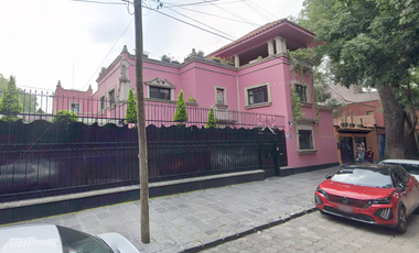 Casa en venta - Recuperación bancaria - Av. Francisco Sosa - Santa Catarina - Coyoacán - CDMX