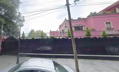 Casa en venta - Recuperación bancaria - Av. Francisco Sosa - Santa Catarina - Coyoacán - CDMX