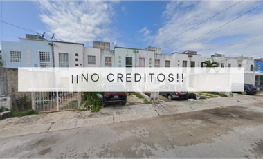 CASA EN CALLE CINCO, CANCÚN, QUINTANA ROO, MÉXICO ¡NO CRÉDITOS!