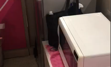 BURBUJA DOTADA EN CENTRO COMERCIAL TRANVIA