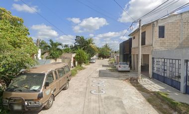 CASA EN VENTA DE REMATE BANCARIO, CALLE 8-C 20, FLOR CAMPESTRE VALLADOLID, YUCATAN. JMJC12