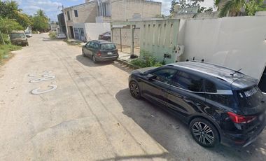 CASA EN VENTA DE REMATE BANCARIO, CALLE 8-C 20, FLOR CAMPESTRE VALLADOLID, YUCATAN. JMJC12