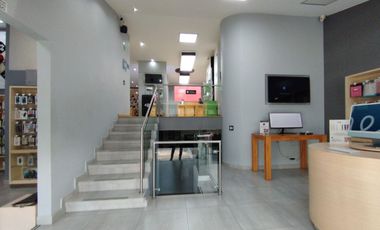 Casa Comercial en arriendo en Los Alpes