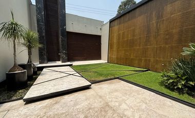 SE VENDE RESIDENCIAL DE LUJO EN JARDINES DEL PEDREGAL