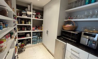 SE VENDE RESIDENCIAL DE LUJO EN JARDINES DEL PEDREGAL