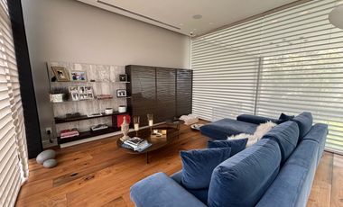 SE VENDE RESIDENCIAL DE LUJO EN JARDINES DEL PEDREGAL