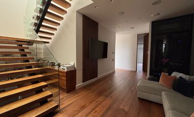 SE VENDE RESIDENCIAL DE LUJO EN JARDINES DEL PEDREGAL