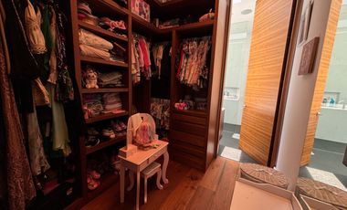 SE VENDE RESIDENCIAL DE LUJO EN JARDINES DEL PEDREGAL