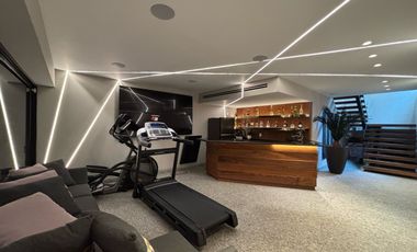 SE VENDE RESIDENCIAL DE LUJO EN JARDINES DEL PEDREGAL