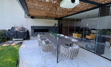 SE VENDE RESIDENCIAL DE LUJO EN JARDINES DEL PEDREGAL