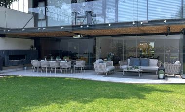 SE VENDE RESIDENCIAL DE LUJO EN JARDINES DEL PEDREGAL