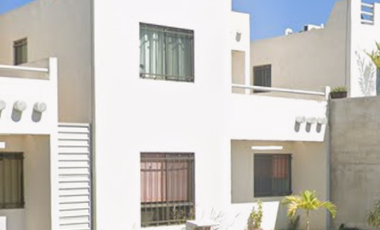 ¡Linda casa en Mérida! Fracc. las Américas